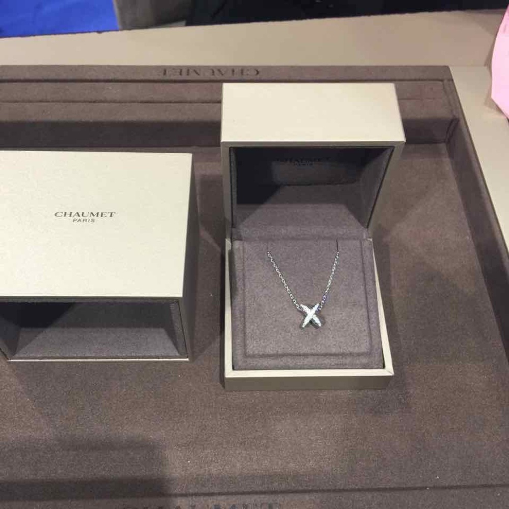 Silver Necklace with X Pendant
